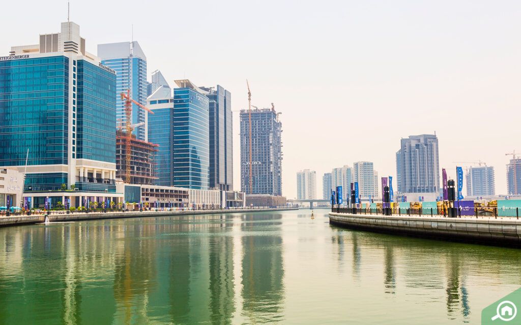 Popular sub-communities to buy villas in Arabian Ranches