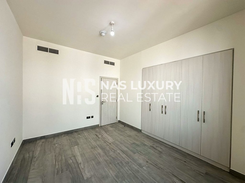 Prime location | Close to facilitates | Ready To Move in