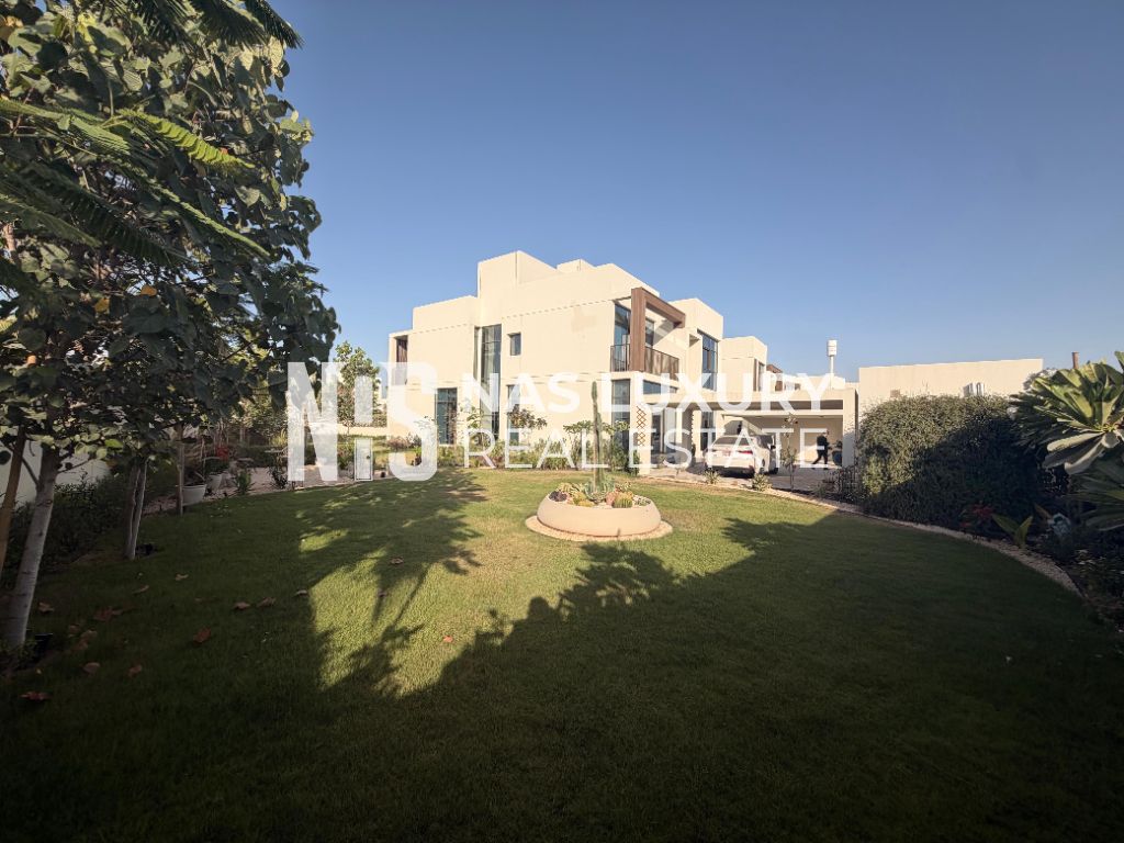 Big Plot | Unique | Ready to move in